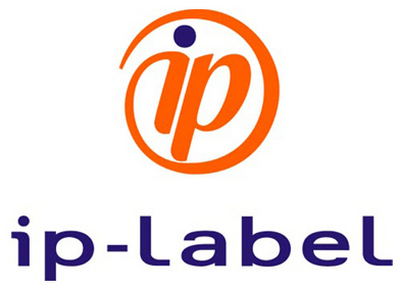Logo mit einem orangefarbenen ip in einem Kreis über dem Text ip-label in dunkelblauen Kleinbuchstaben auf weißem Hintergrund.