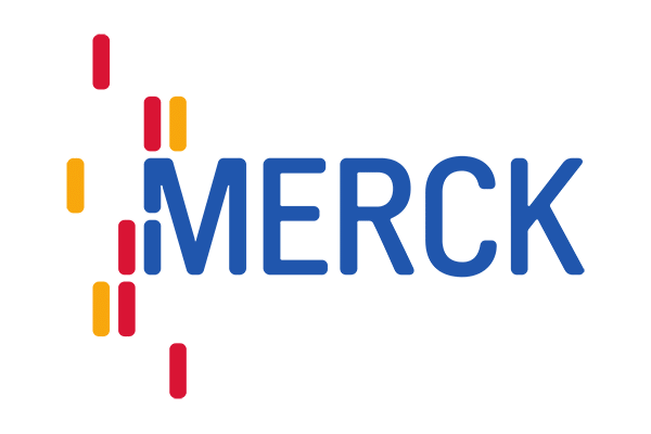 Das Bild zeigt das Merck-Logo mit dem Wort MERCK in blauen Großbuchstaben und abstrakten vertikalen Balken in Rot, Gelb und Orange, die links vom Text angeordnet sind. Der Hintergrund ist hellgrau.