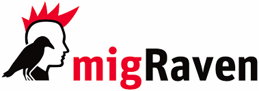 Logo für migRaven mit einer schwarzen Krähe, die auf dem Profil eines menschlichen Kopfes sitzt. Der Kopf ist oben mit roten, stilisierten Federn geschmückt, die an einen Irokesenschnitt erinnern. Neben dem Bild steht der Schriftzug „migRaven“.